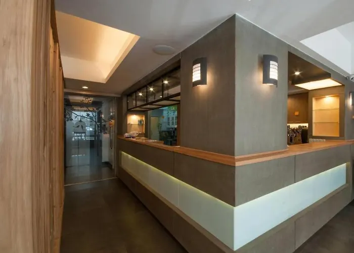 호텔 Cozy At 9 And Kitchen 3*
