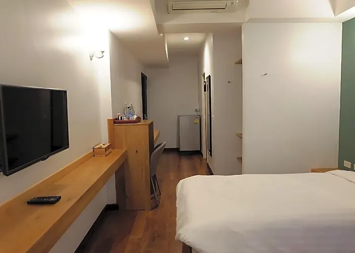 Cozy At 9 And Kitchen 호텔