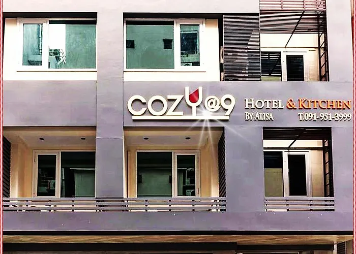 Cozy At 9 And Kitchen 3* 방콕