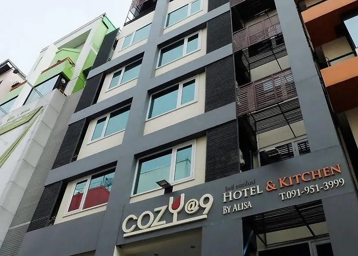 Hotel Cozy At 9 And Kitchen Bangkok